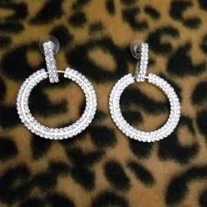 BEAUTIFUL EARRKNGS...